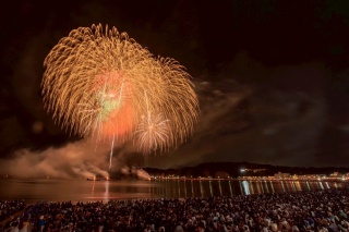 ５．メッセージ花火